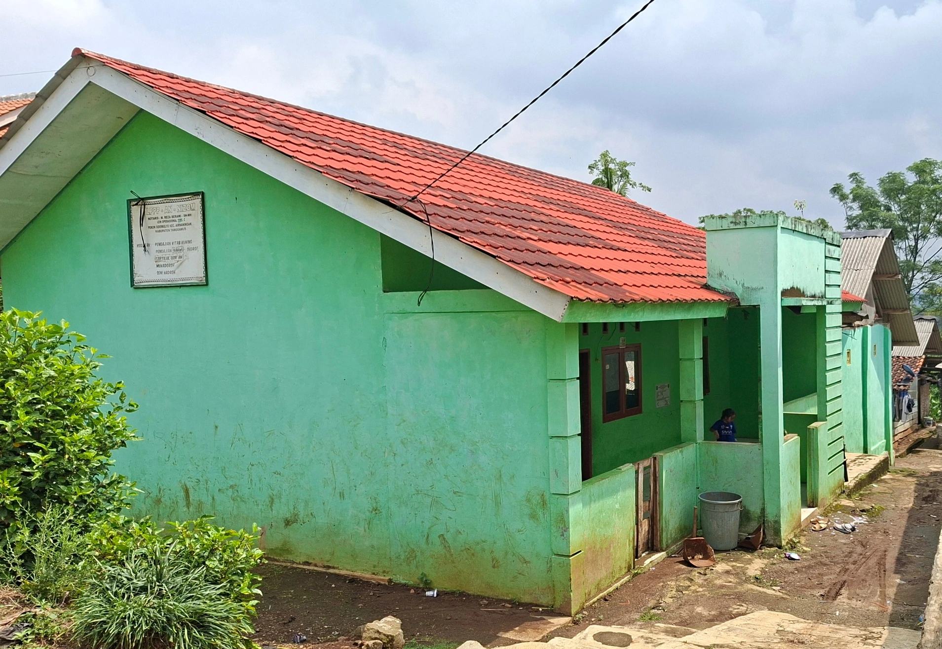 PONDOK PESANTREN AN-NIDZOM